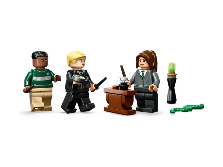 LEGO 76410 HARRY POTTER Flaga Slytherinu p6 4.webp