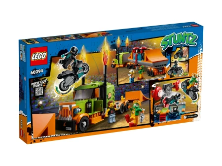 LEGO 60294 CITY Ciężarówka kaskaderska p4 4.webp