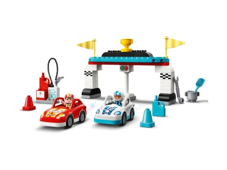 LEGO 10947 DUPLO Town Samochody wyścigowe p3 2.webp