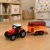 29802 Traktor z Przyczepą Do Transportu Konia Figurka Światła Dźwięki 3 el5.webp