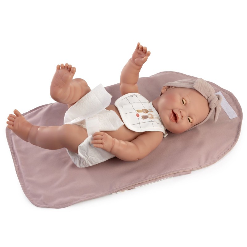lalka-mia-siusiajaca-z-przewijakiem_torebka-42-cm-50166 (3).jpg