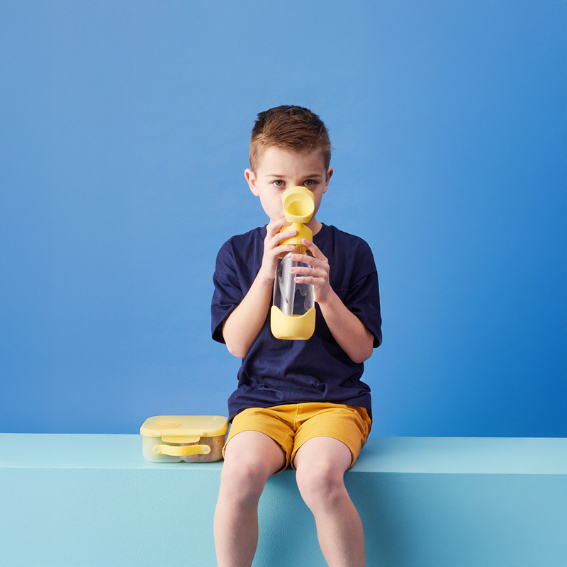 pol_pl_b-box-Bidon-dla-dziecka-butelka-na-wode-ze-slomka-tritanowa-600ml-Lemon-Twist-20838_2.jpg